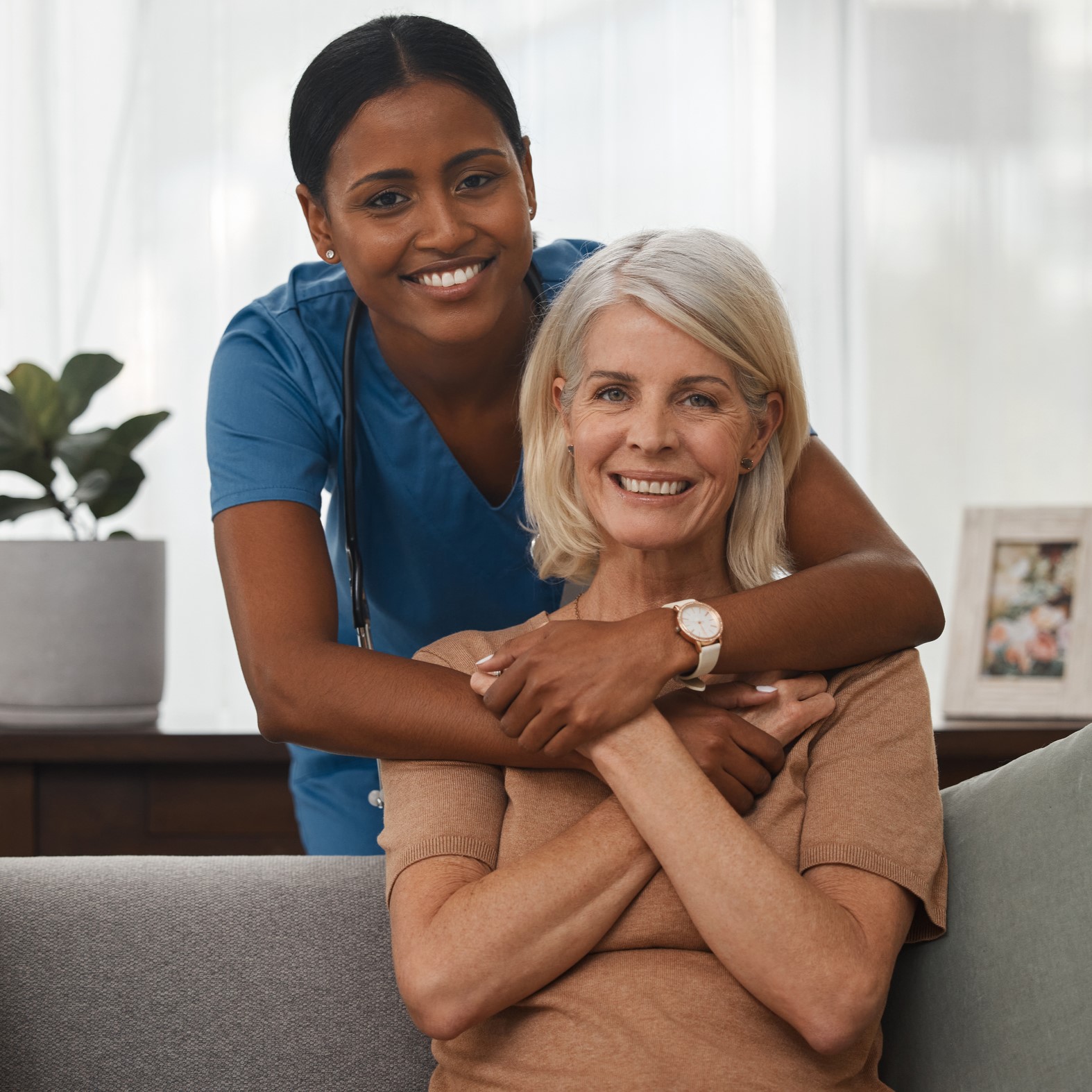 Elderly-companion-care-in Elderly companion care in