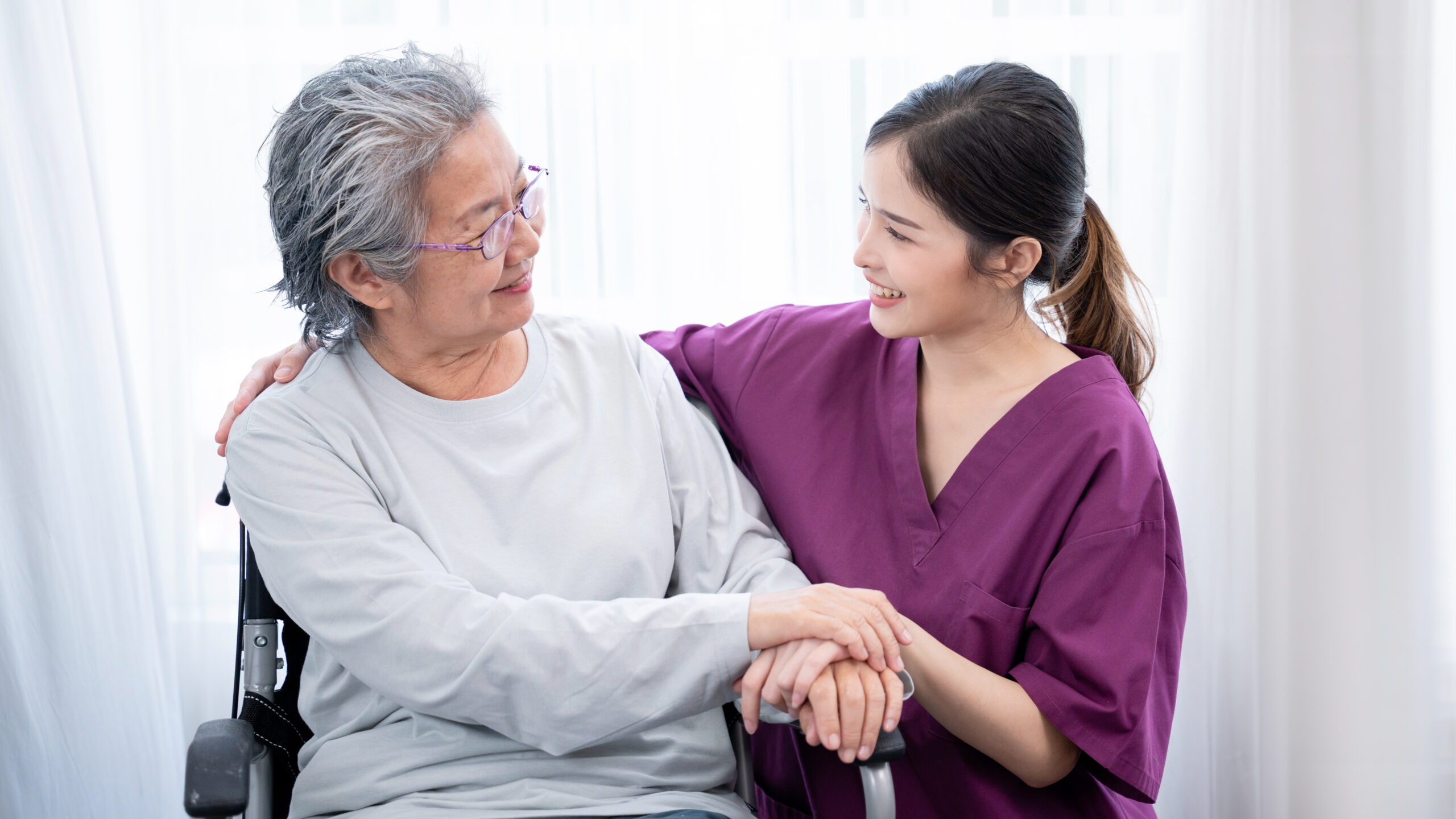 community resources and blog for seniors and caregivers retireease free resources scaled